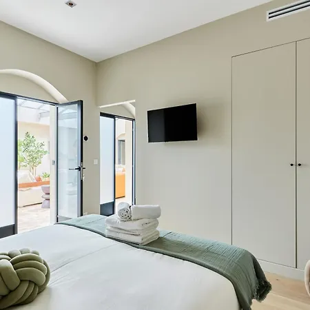 Résidence Le Marais by Studio prestige-3